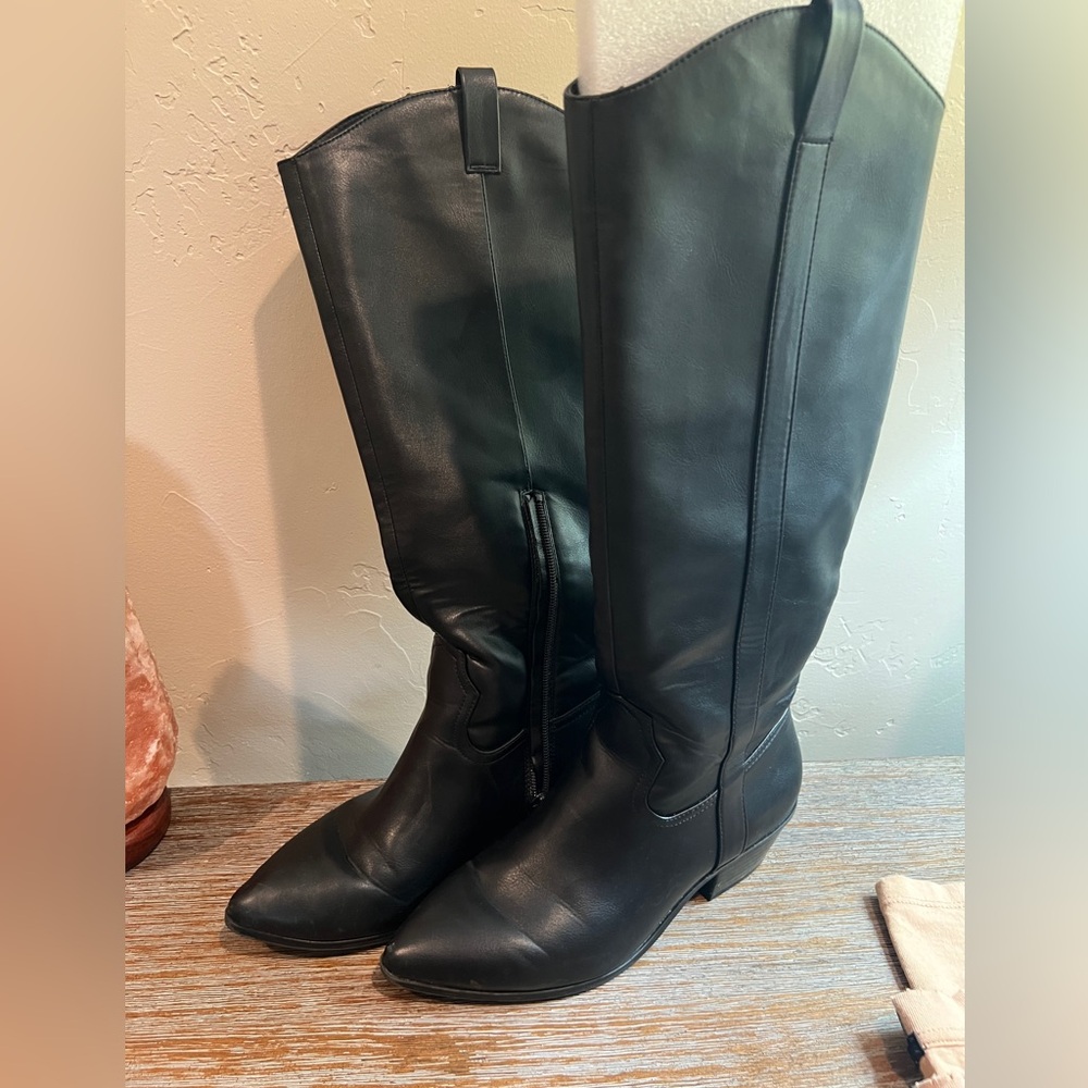 Black Knee High Western Boots 🖤